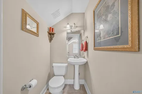 230 Twin Lakes Drive New Market AL 35761