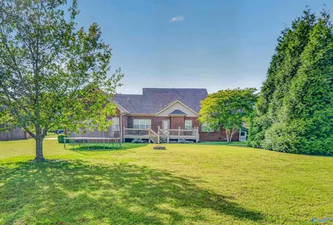 230 Twin Lakes Drive New Market AL 35761