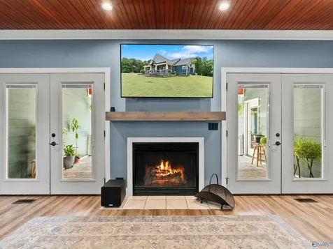 92 Dogwood Lane Grant AL 35747