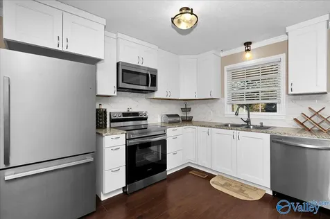 16516 Hampton Lane Athens AL 35611