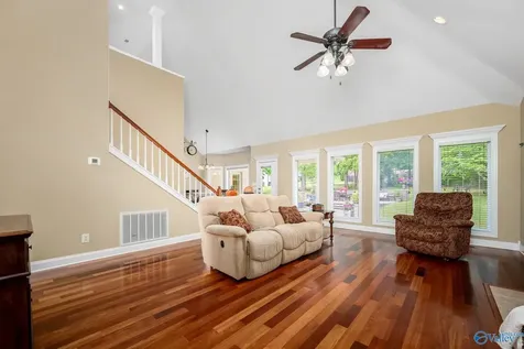 60 Windwood Drive Fayetteville TN 37334