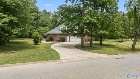 60 Windwood Drive Fayetteville TN 37334