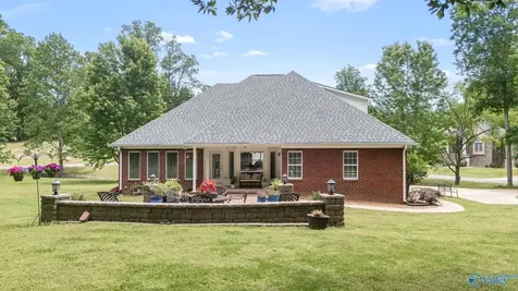 60 Windwood Drive Fayetteville TN 37334