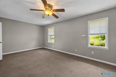 1000 Brentwood Drive NE Cullman AL 35055