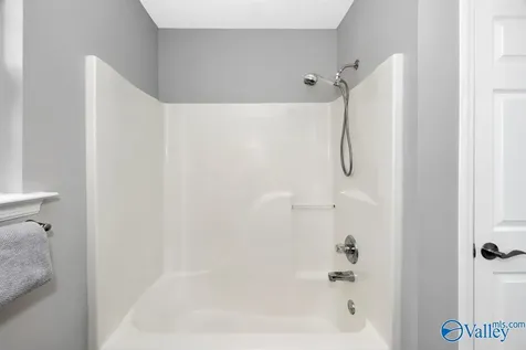 107 Silver Poplar Place Harvest AL 35749