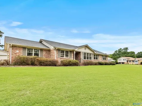 816 Mira Vista Drive SE Huntsville AL 35802