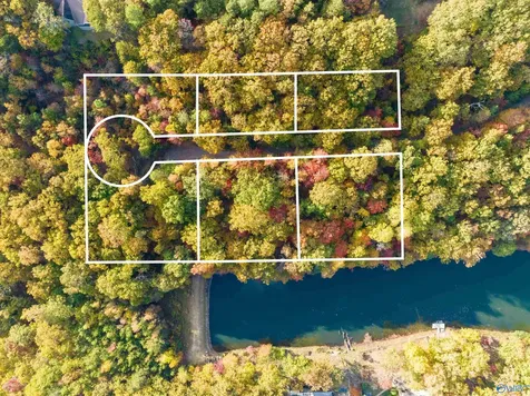 900 County Road 839 Mentone AL 35984