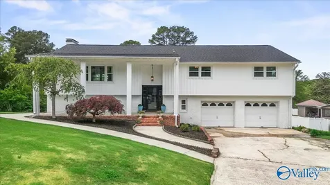 919 Brentwood Drive NE Cullman AL 35055