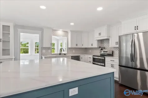 919 Brentwood Drive NE Cullman AL 35055