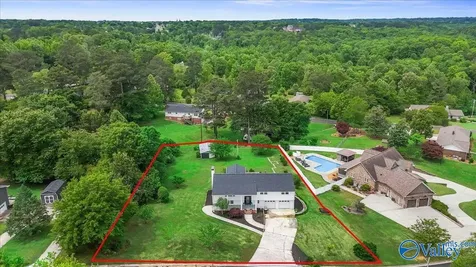 919 Brentwood Drive NE Cullman AL 35055