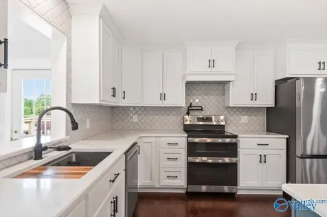 919 Brentwood Drive NE Cullman AL 35055