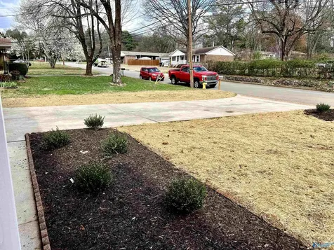 417 Hillmont Drive Huntsville AL 35805
