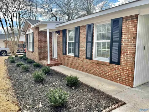 417 Hillmont Drive Huntsville AL 35805
