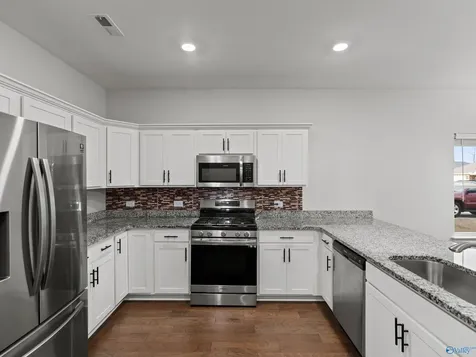 16560 Demi Drive Athens AL 35613