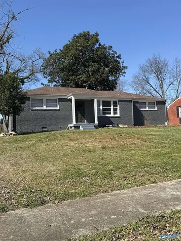 3611 NW Lakewood Drive NW Huntsville AL 35811