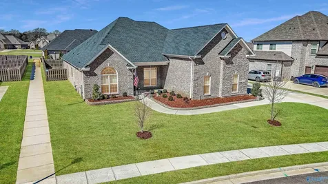 122 Starling Drive Madison AL 35756