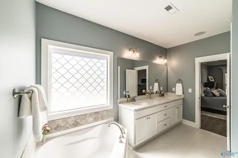122 Starling Drive Madison AL 35756