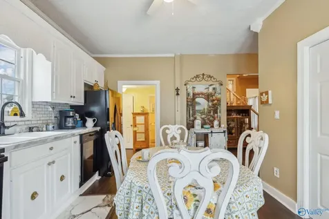 479 Elora Road Elora TN 37328