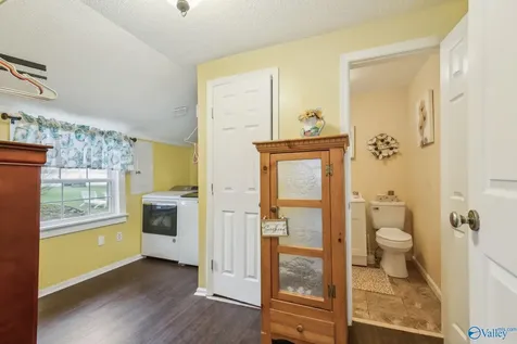 479 Elora Road Elora TN 37328