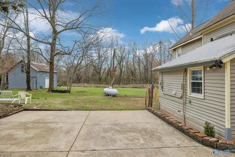 479 Elora Road Elora TN 37328