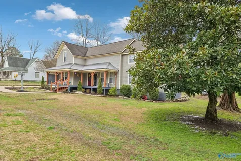 479 Elora Road Elora TN 37328