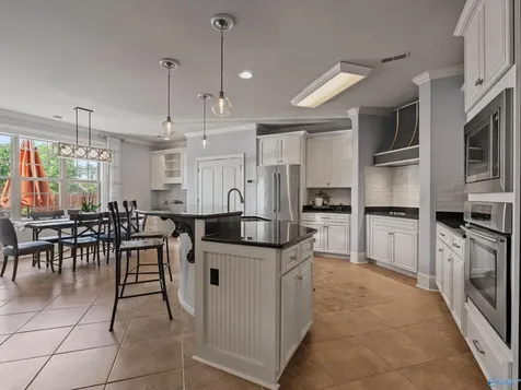 107 Meadowglen Drive NW Madison AL 35757