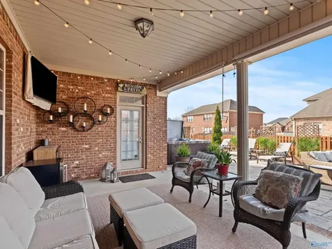 107 Meadowglen Drive NW Madison AL 35757