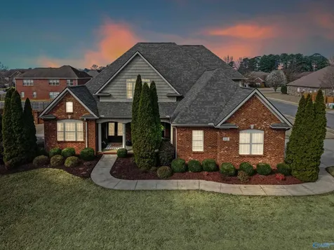 107 Meadowglen Drive NW Madison AL 35757