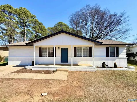 3705 Cerro Vista Street SW Huntsville AL 35805