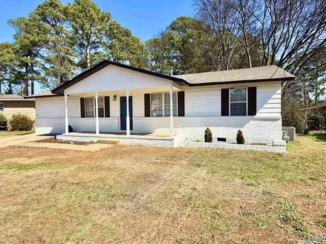 3705 Cerro Vista Street SW Huntsville AL 35805