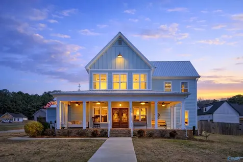 128 Carlton Road Scottsboro AL 35769