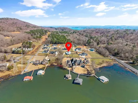 128 Carlton Road Scottsboro AL 35769
