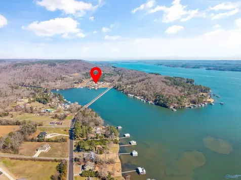 128 Carlton Road Scottsboro AL 35769