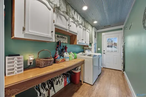 21669 Holt Road Athens AL 35613
