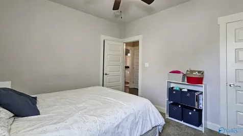 18795 S Haven Circle Athens AL 35613
