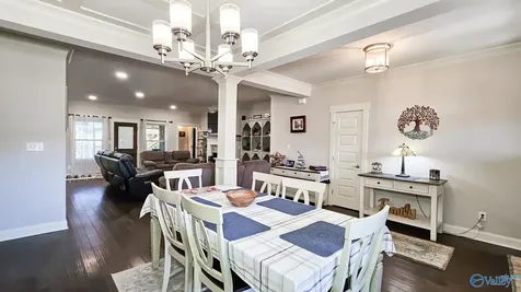 18795 S Haven Circle Athens AL 35613