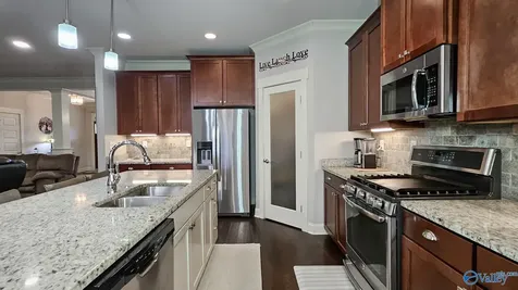 18795 S Haven Circle Athens AL 35613