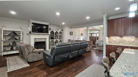 18795 S Haven Circle Athens AL 35613