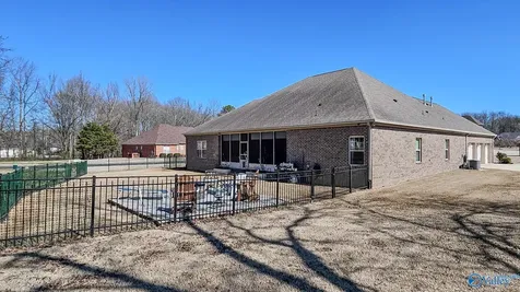 18795 S Haven Circle Athens AL 35613