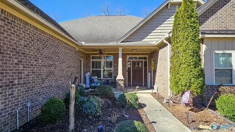 18795 S Haven Circle Athens AL 35613