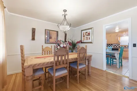 3116 Forsythe Drive NW Huntsville AL 35810