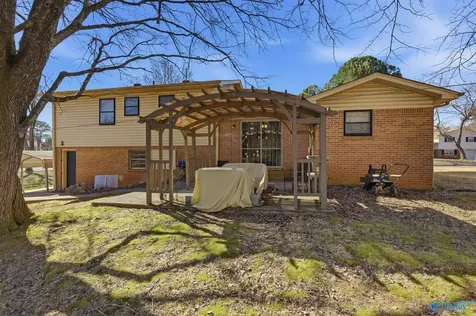 3116 Forsythe Drive NW Huntsville AL 35810