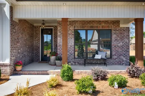 22 Belle Park Lane SW Huntsville AL 35803