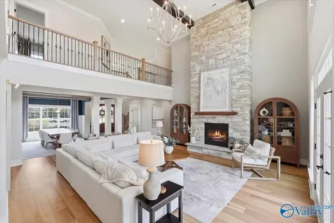 369 Kendallwood Drive Meridianville AL 35759