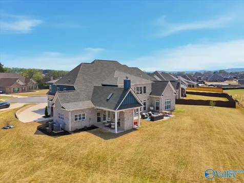 369 Kendallwood Drive Meridianville AL 35759