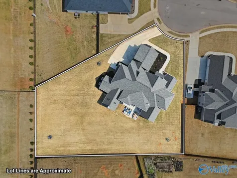 369 Kendallwood Drive Meridianville AL 35759