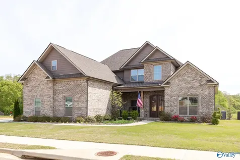 16082 Darby Drive Athens AL 35613