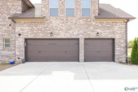 16082 Darby Drive Athens AL 35613