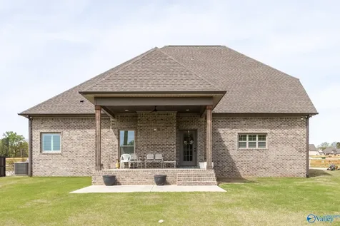16082 Darby Drive Athens AL 35613