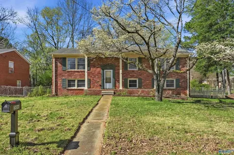 506 Town And Country Drive NW Huntsville AL 35806